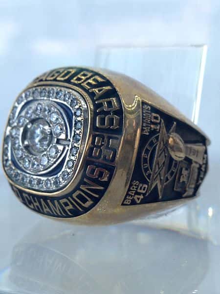 Draft_Town,_Chicago_5-2-2015_(17567390179)