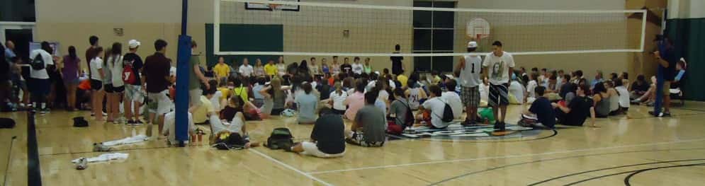 Summit_high_school_students_post-graduation_hypnotism_event_in_gym