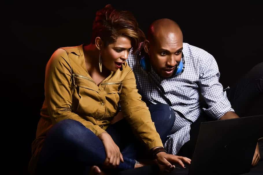 adult-couple-woman-man