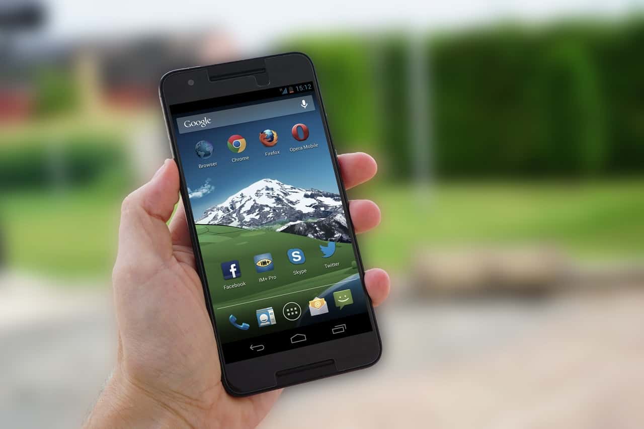 black-android-smartphone-163065