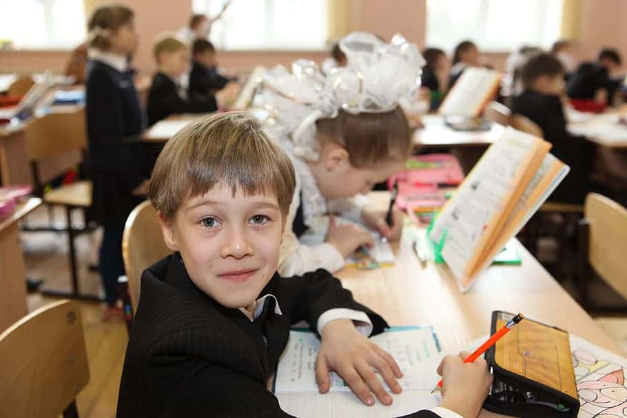 boy-child-childhood-classroom