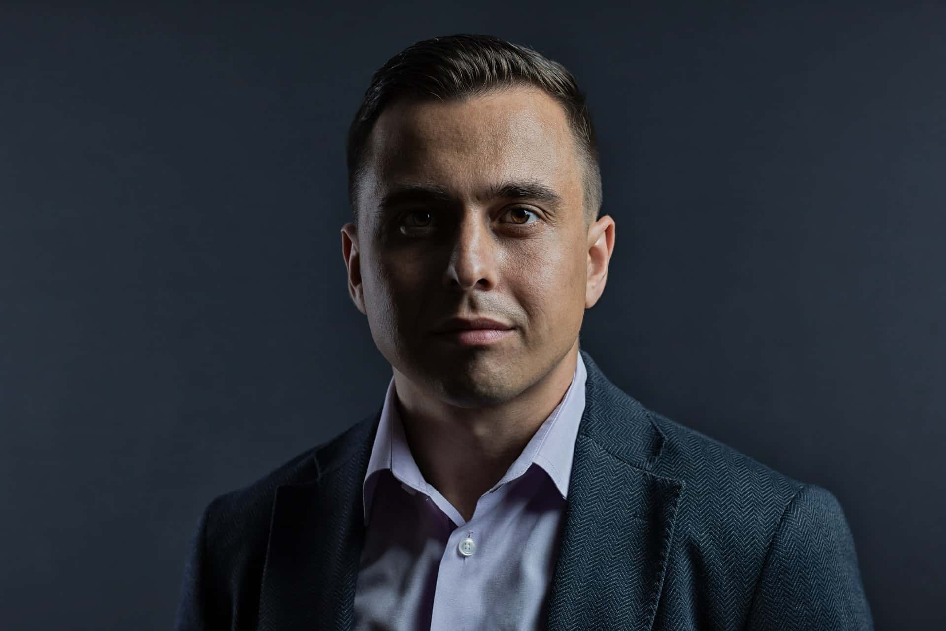 kyryll-ushakov-qsjM7zomoEI-unsplash