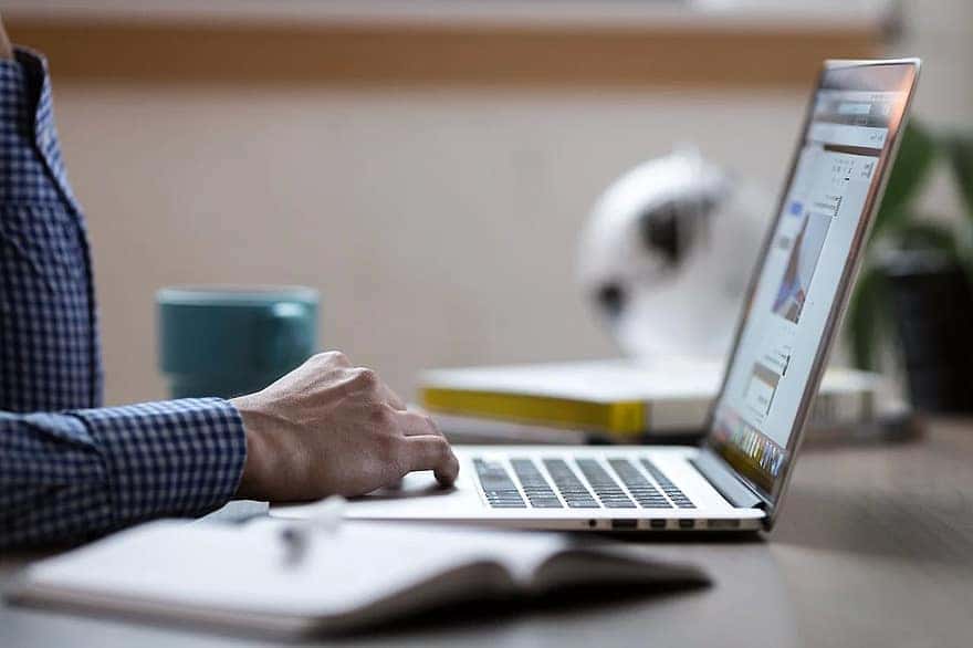 laptop-code-programming-computer-browser-research-study-notebook-business