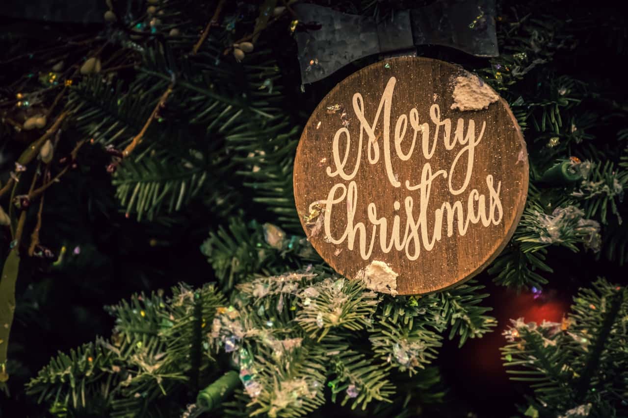 merry-christmas-sign-1656564