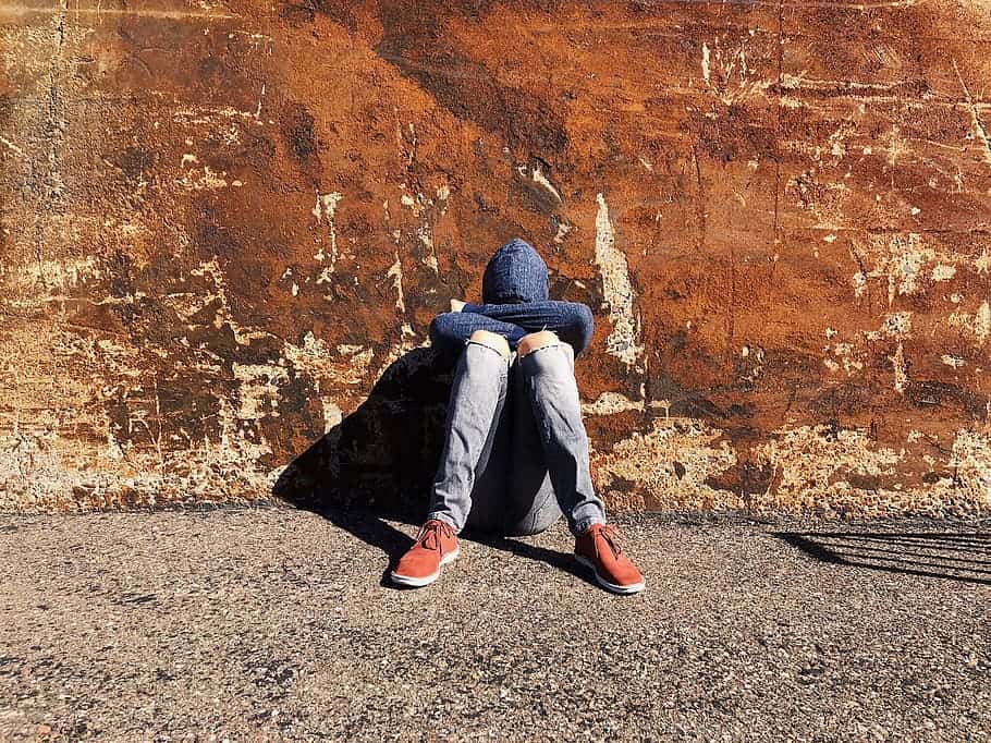 youth-sad-young-boy