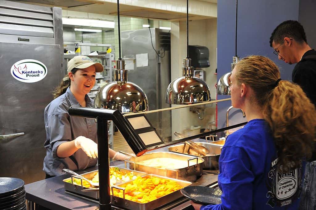 Berea_College_20101122_FoodService_LK(23)_(20145706174)