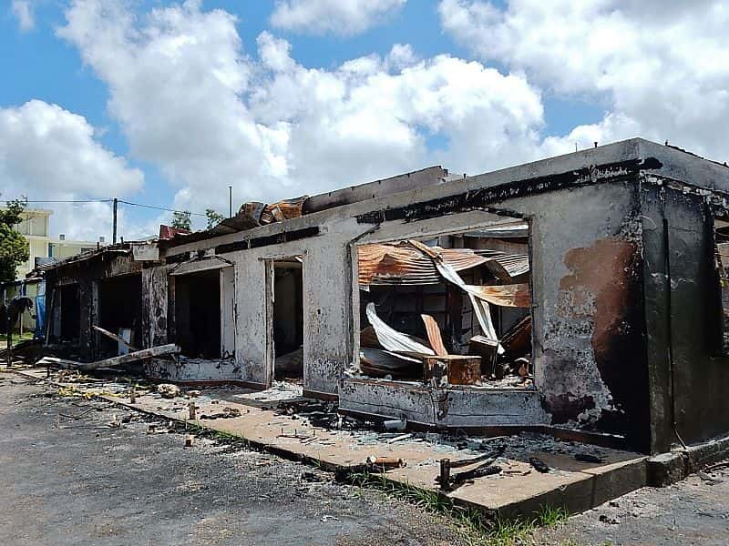 Burnt_Shops_(23538898400)