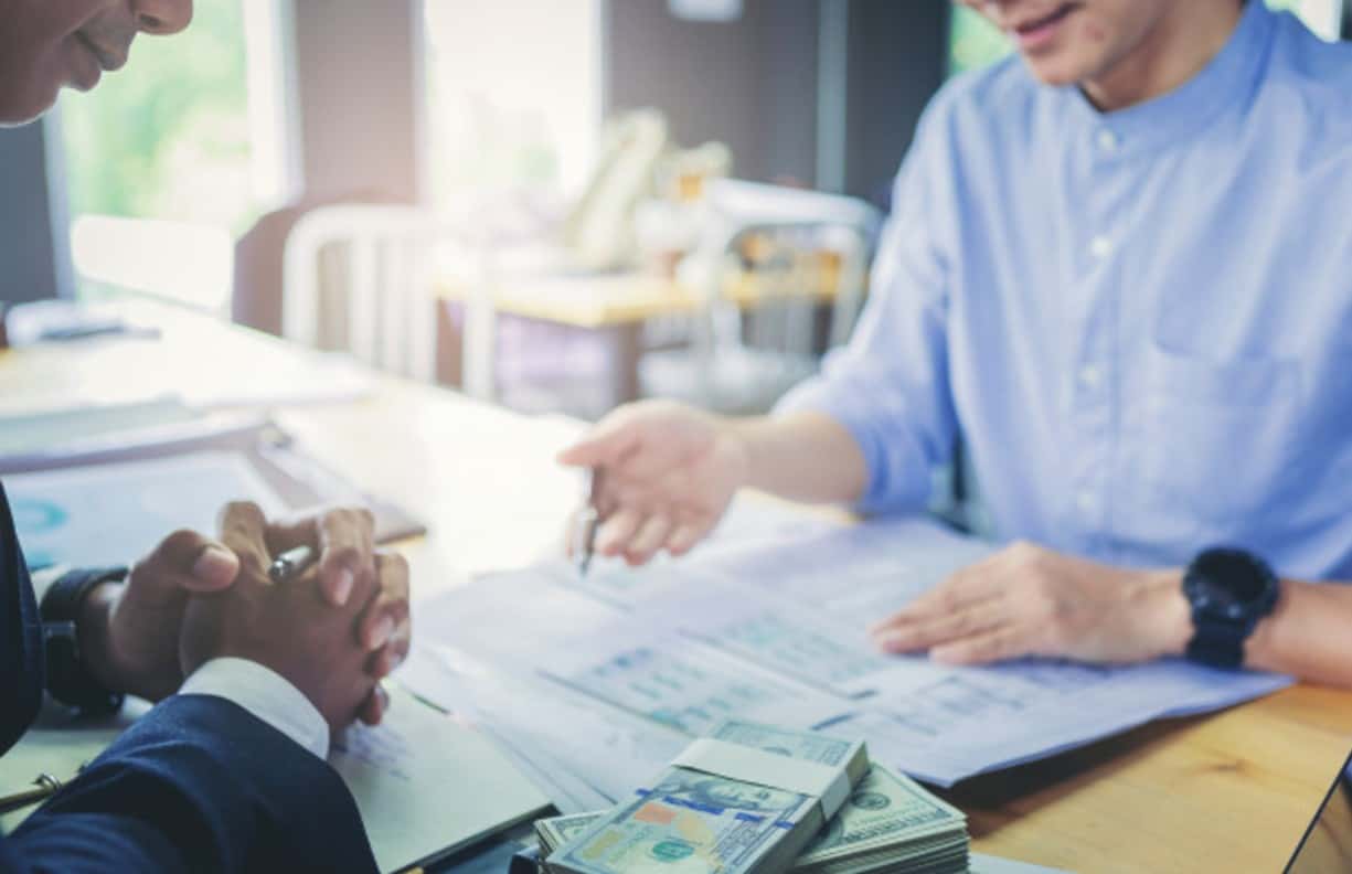 Bankers Share The Strangest Loan Someone Ever Tried To Apply For 