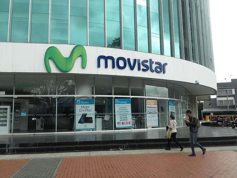 Sede_movistar_Calle_100_Suba,_Bogotá