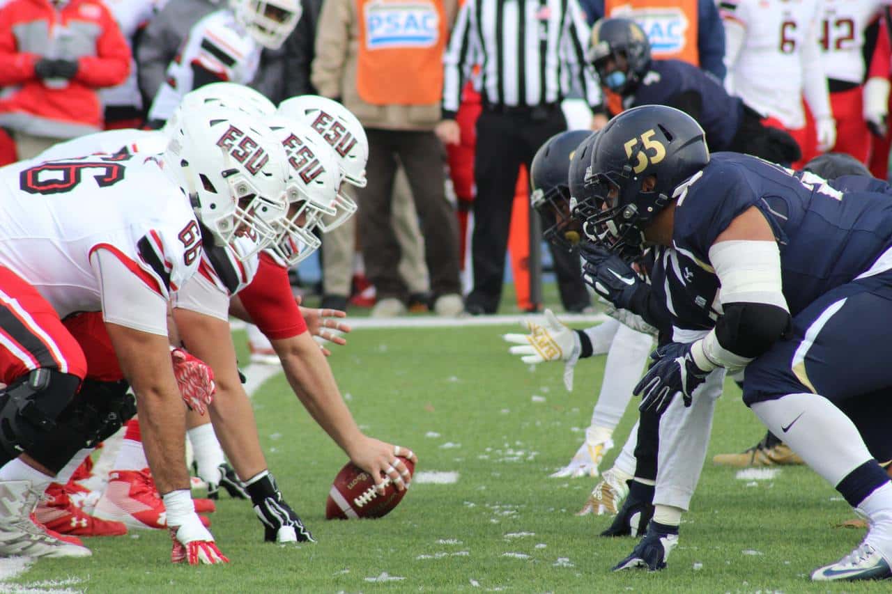 action-american-football-athletes-field-football-football-players-1553953-pxhere.com
