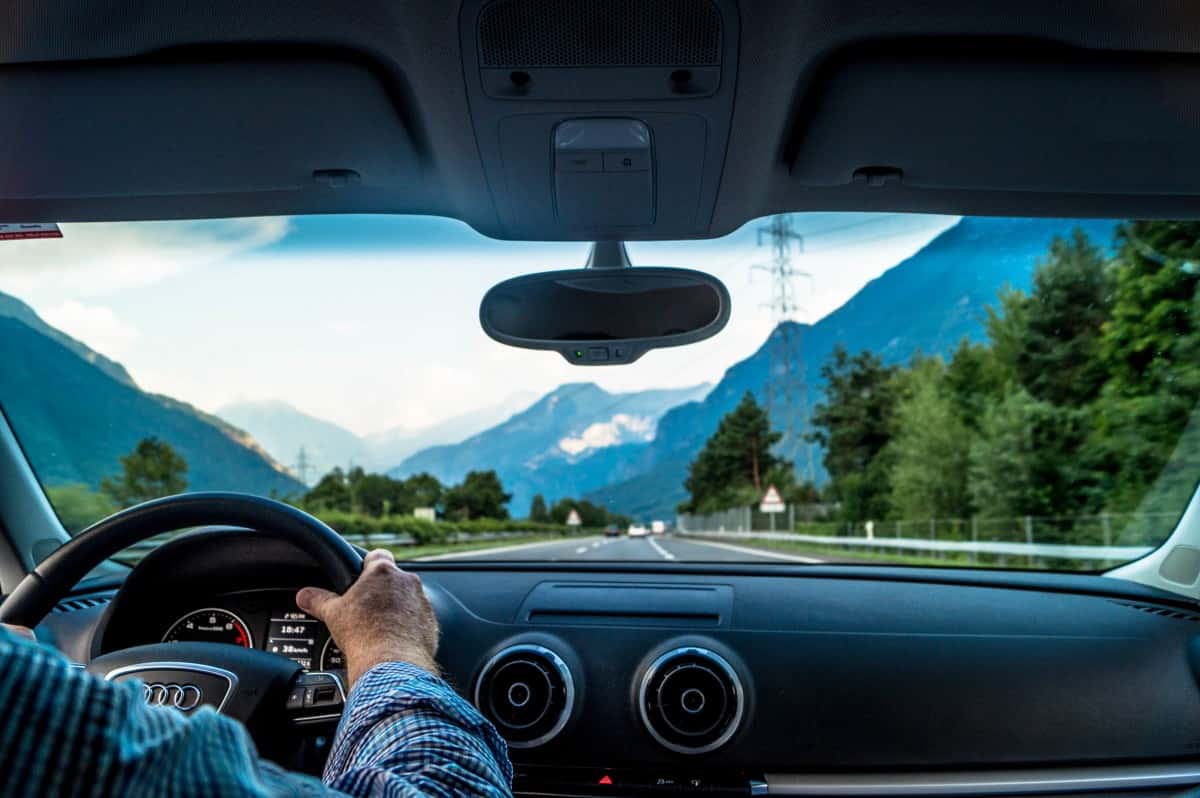 adventure_Car_Cars_Explore_Exploring_Holiday_man-1611264