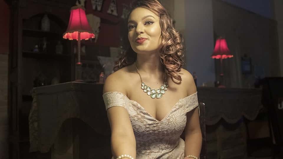 bar-scene-4286440_960_720