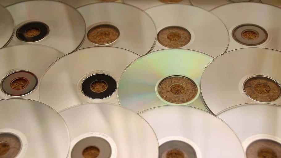 cd-music-digital-music-cd