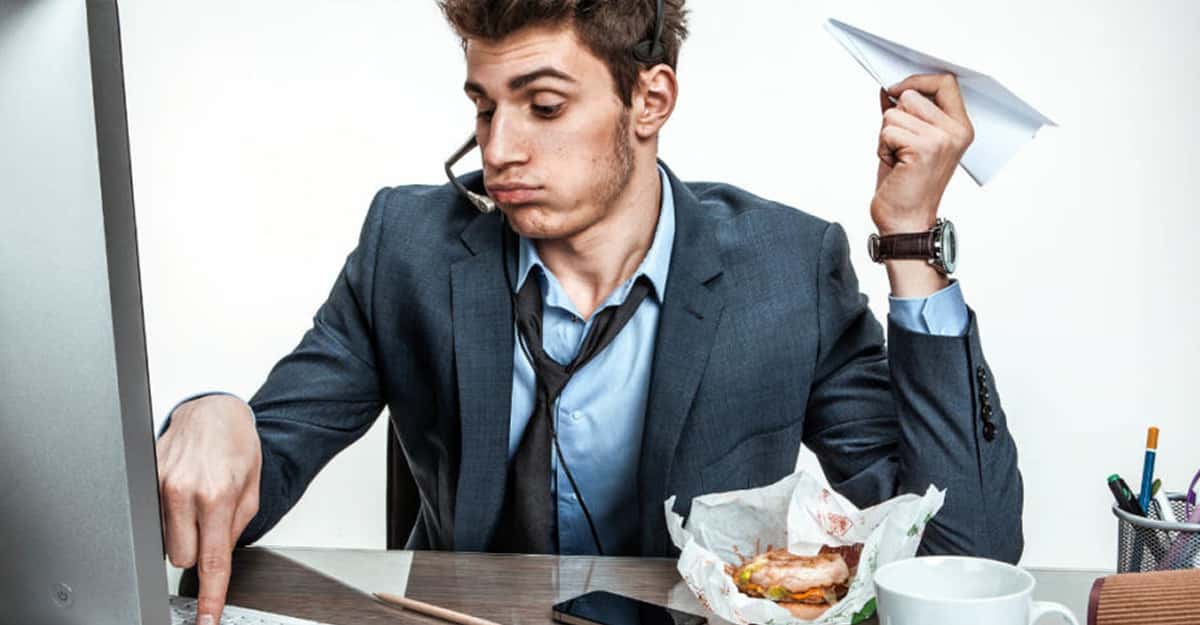 Employees Share The Worst Thing They've Seen A Coworker Do Without Getting Fired