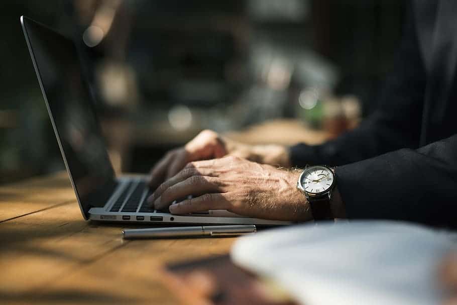 technology-business-communication-computer