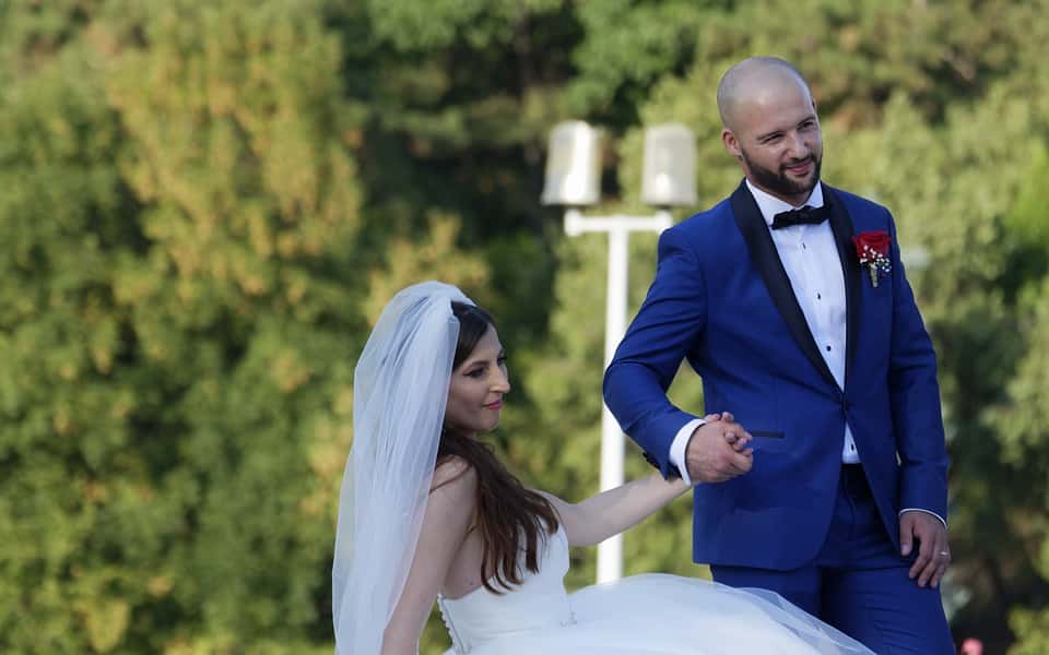 the-bride-and-groom-4428747_960_720