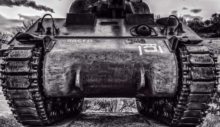 war-panzer-front-military-defense-weapon-shoot-tracked-vehicle-attack