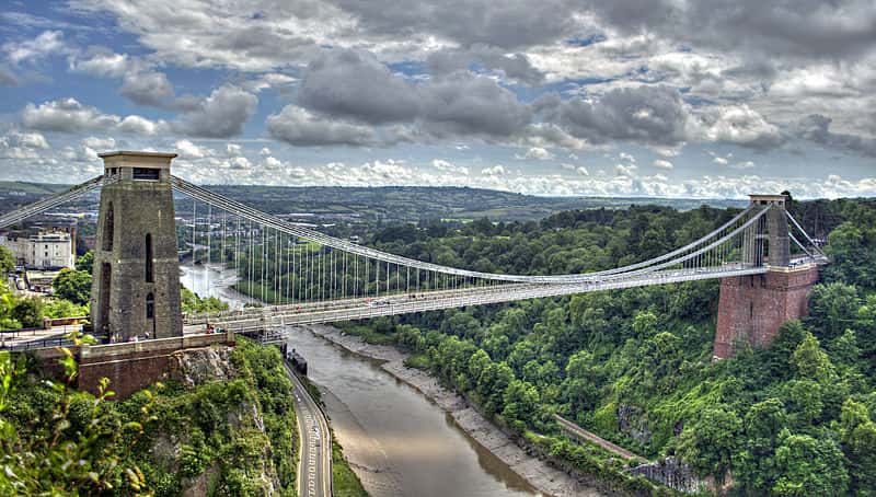 800px-Clifton_Suspension_Bridge_2012