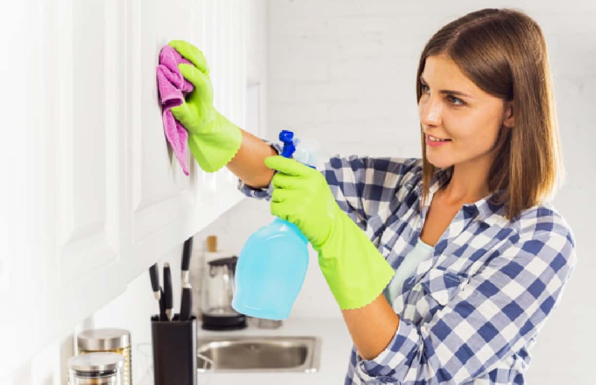 Cleaners Share Household Items People Should Clean, But Don’t