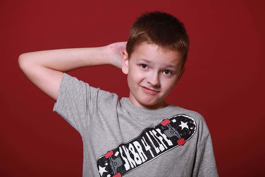 boy-teen-schoolboy-got-to-thinking