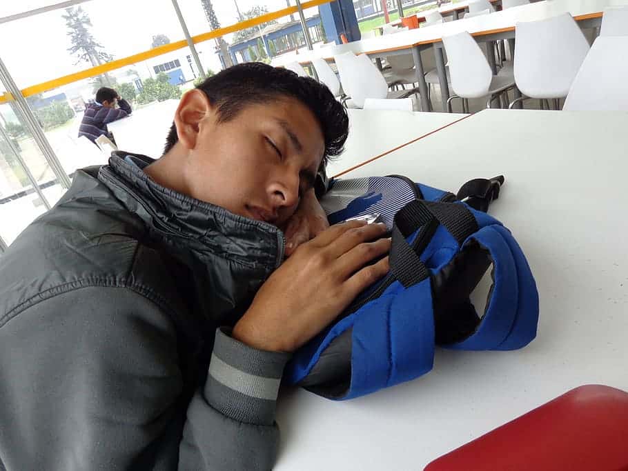 dream-sleep-resting