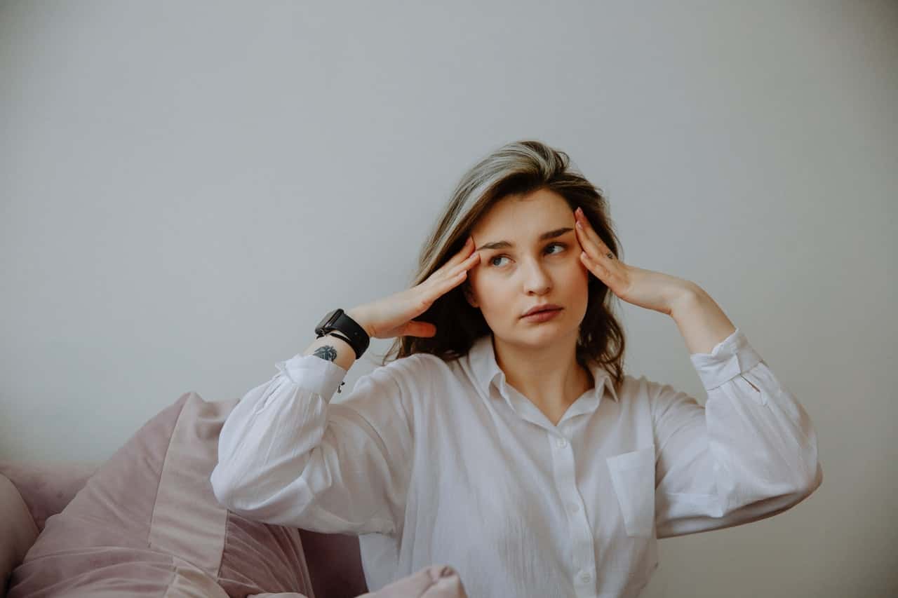 woman-in-white-dress-shirt-3958868