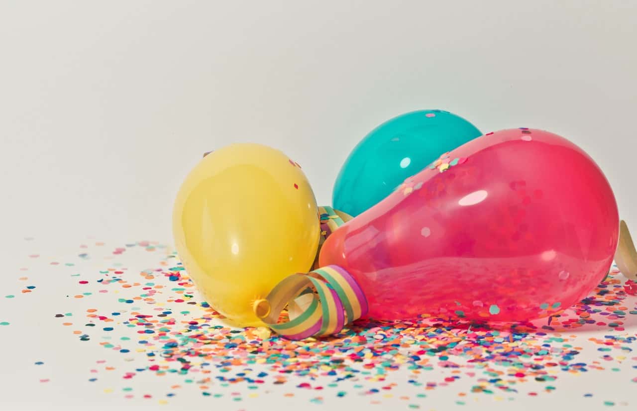 yellow-pink-and-blue-party-balloons-796606