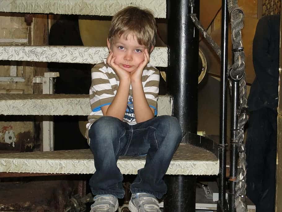 child-boring-insipid-sad