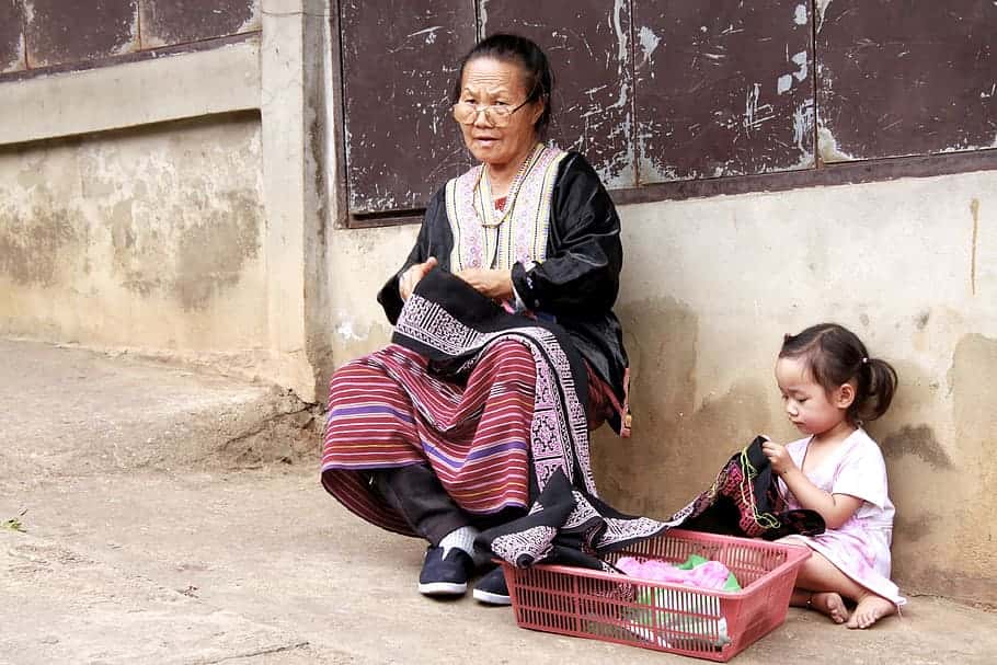 grandma-working-thailand-woman