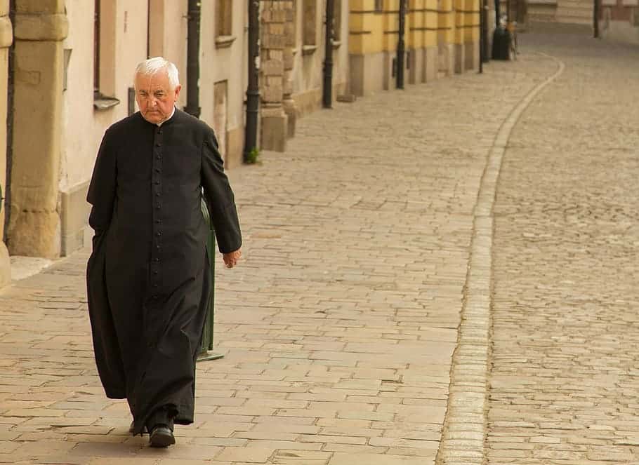 priest-europe-medieval-stone