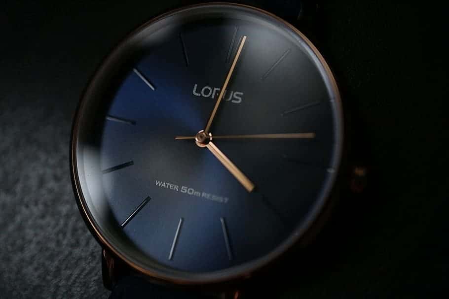 watch-lorus-timepiece-time