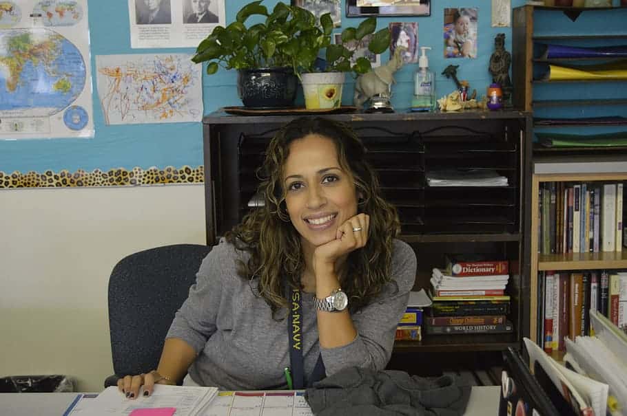 woman-office-teacher