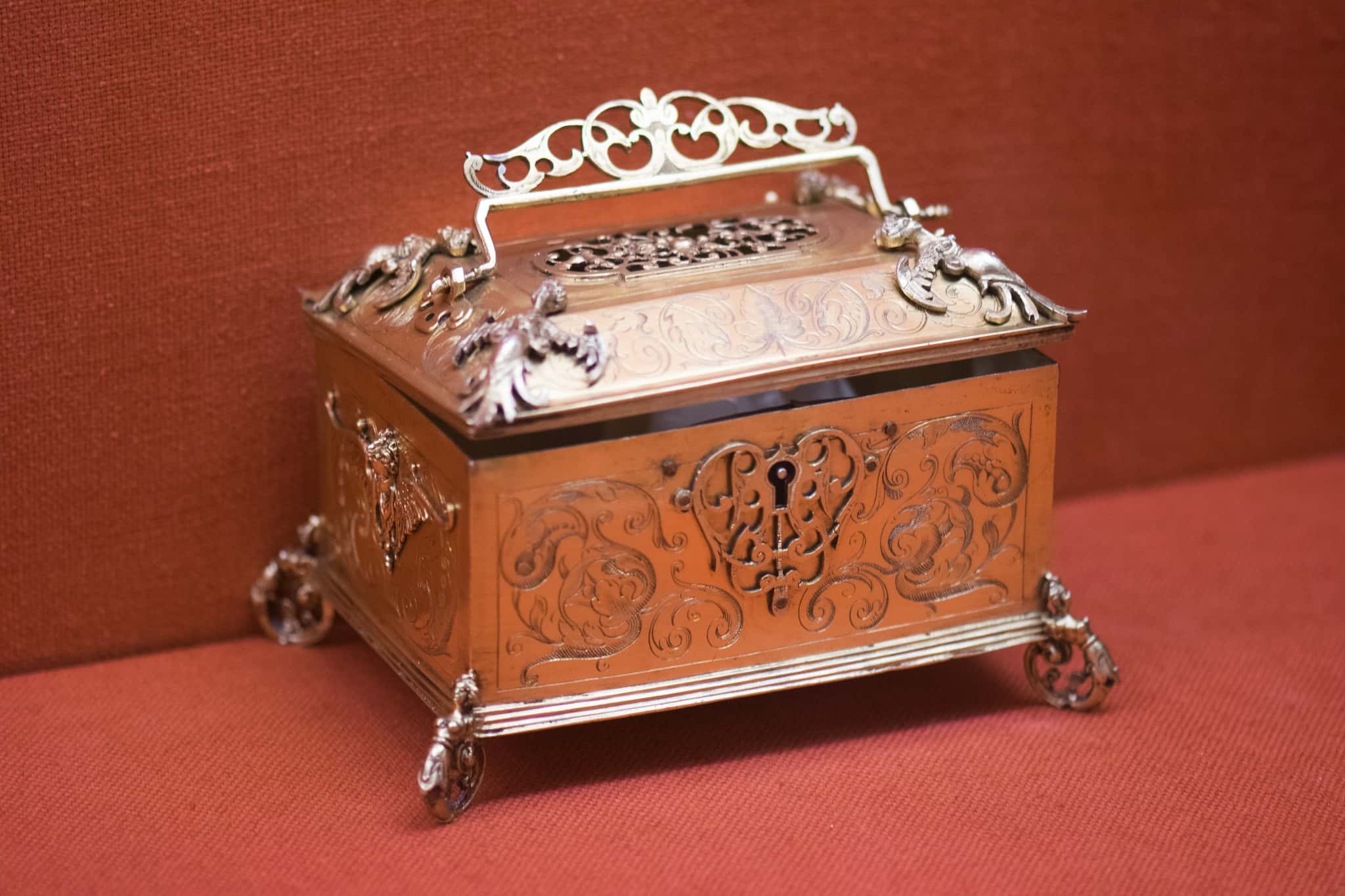 28367966058_ca064217a4_k