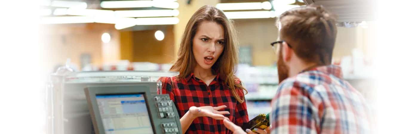These Customer Service Nightmares Had Us Saying, “Check Please!”