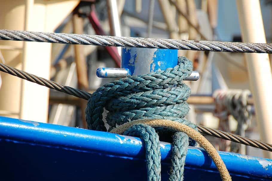 fishing-boat-rope-breskens