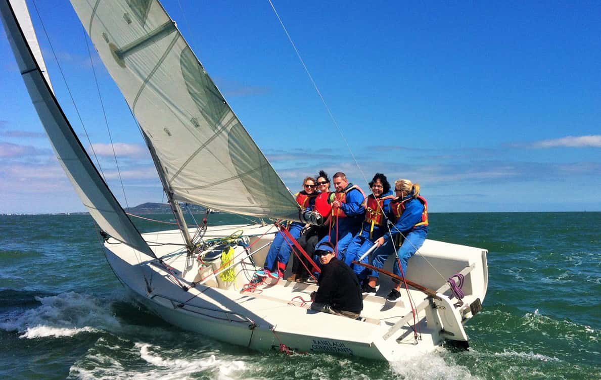 Сейлин. Sun odyssey 419. Go sailing. Яхтинг нячанг. Sailing camp yacht club одежда.