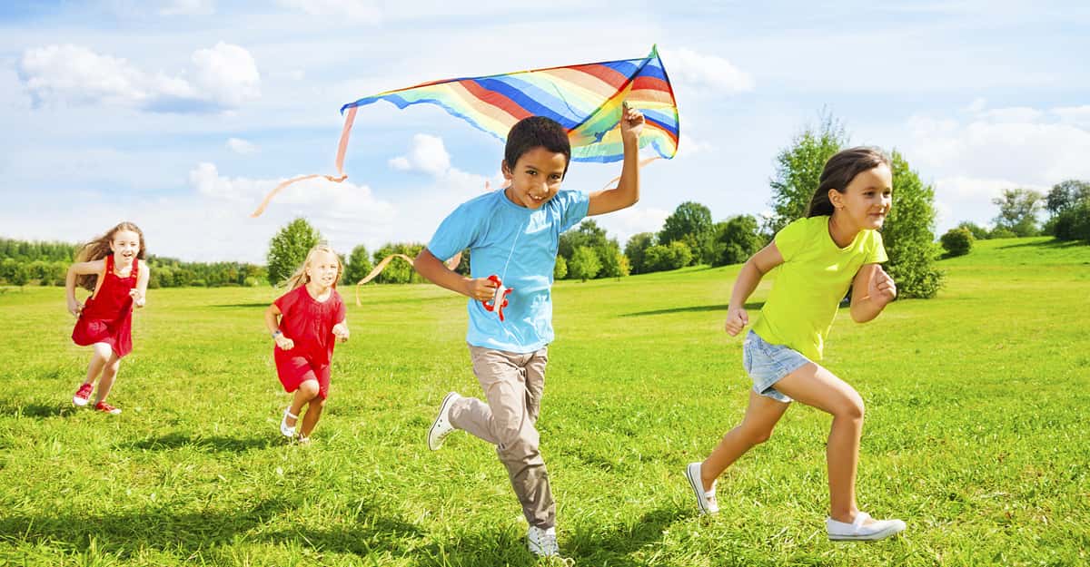 People Share The Weird Childhood Memories They Barely Remember