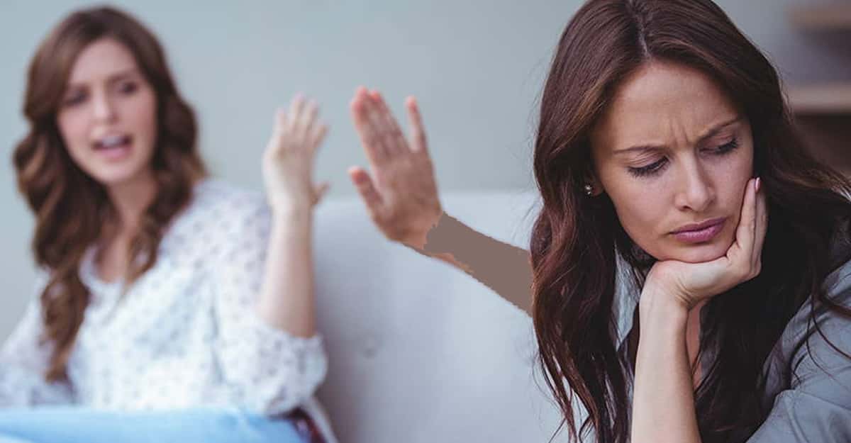 My Female Friend Who Crossed The Line People Share A Time When A Close Friend Crossed The Line In Their